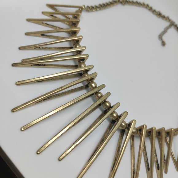 Necklace - Picture 2 of 7